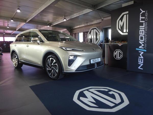 MG S6 EV