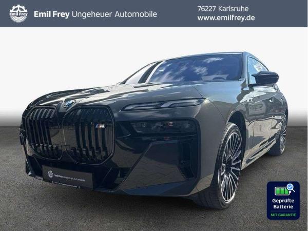 BMW i7