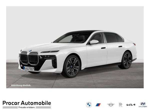 BMW 740
