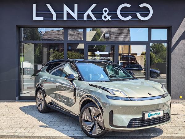 LYNK & Co 08