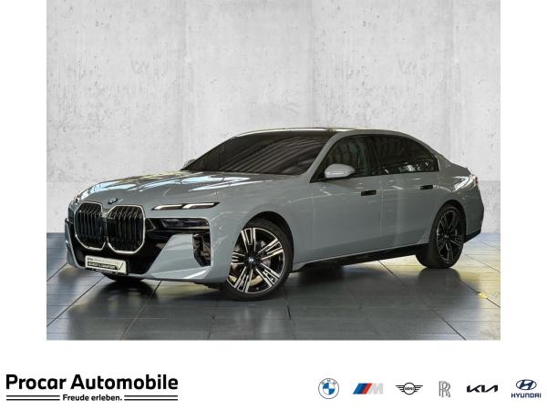 BMW 740